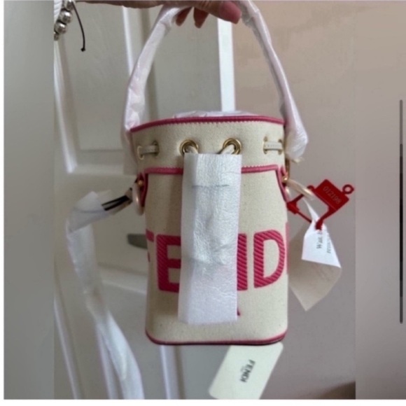 Fendi Women Sand Canvas Mini Mon Tresor Bucket Bag NWT - Picture 6 of 8